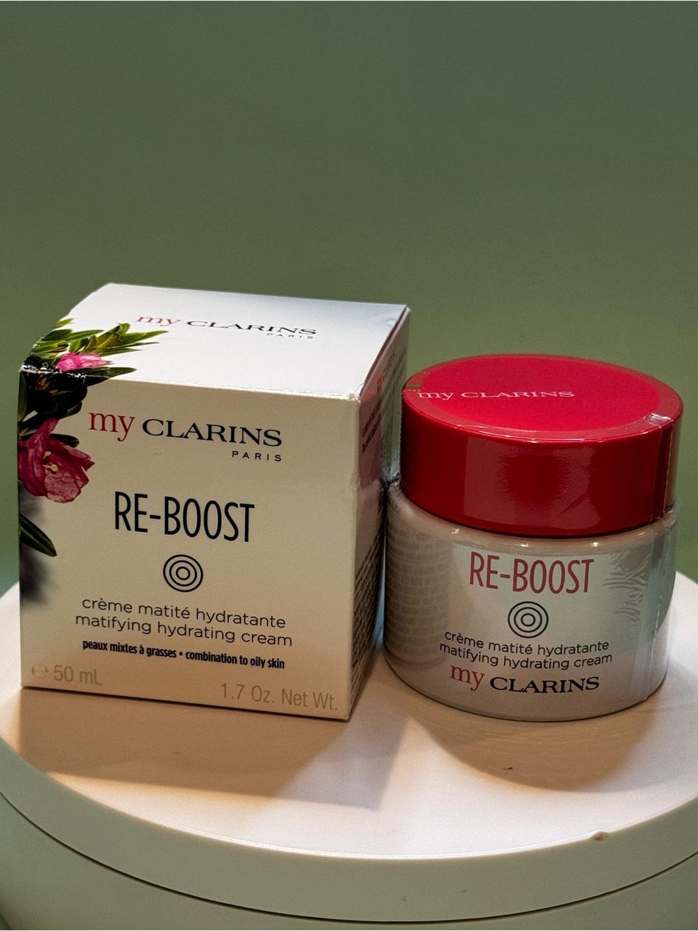 Clarins RE-BOOST Mattifying Hydrating Cream - Red and White